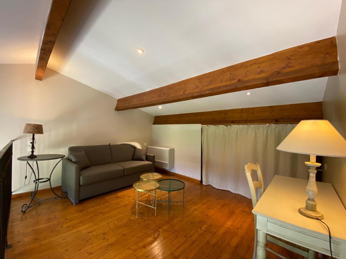 Auberge De La Tour De Brison Sanilhac  Bagian luar foto