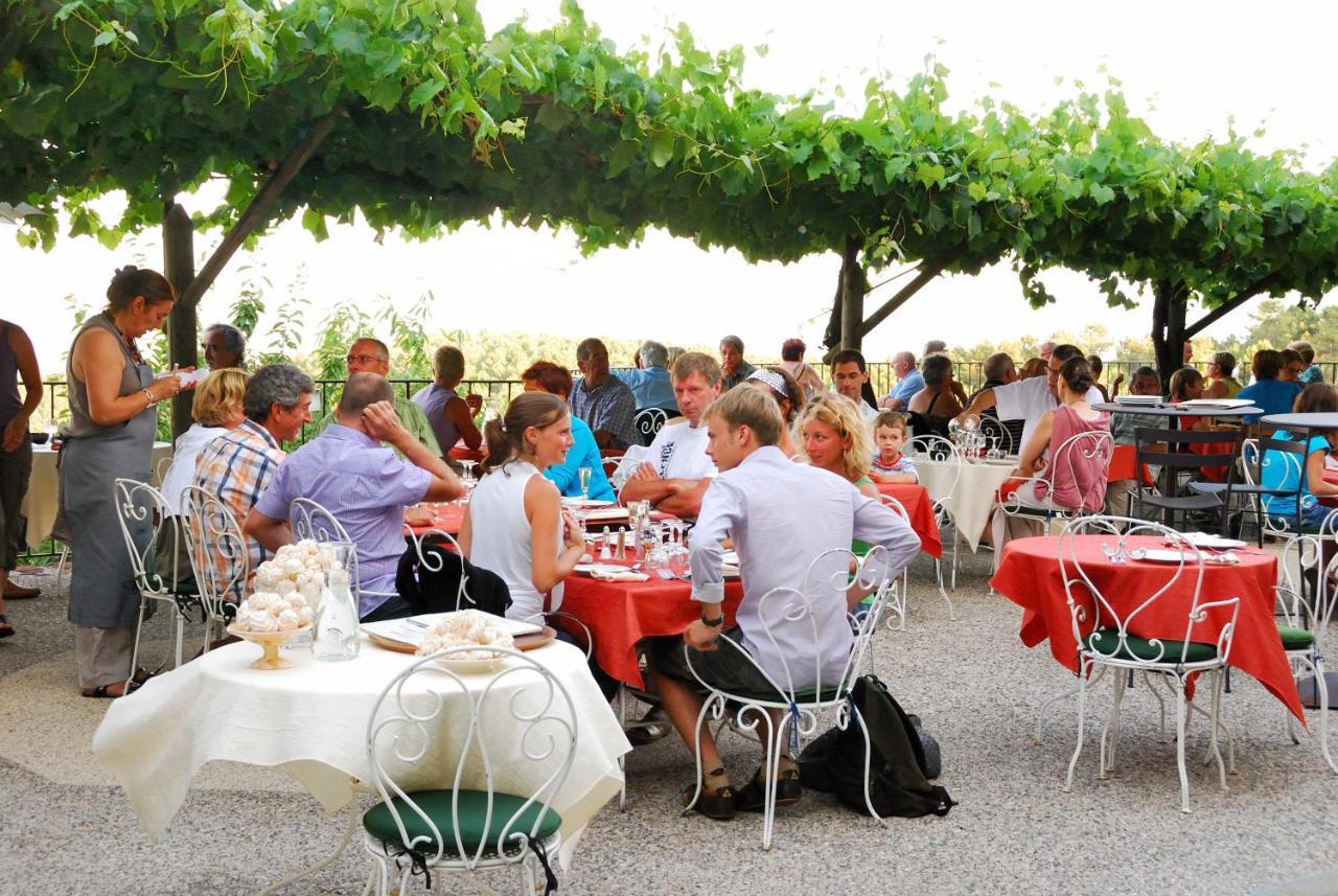 Auberge De La Tour De Brison Sanilhac  Bagian luar foto